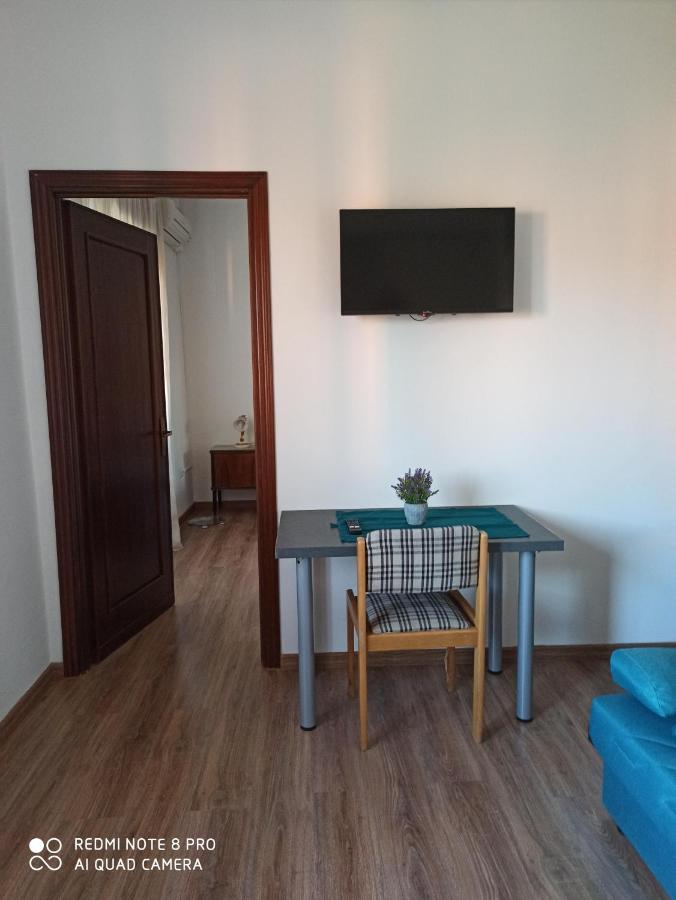 Piazza San Giorgio Hotel Dolianova Eksteriør billede