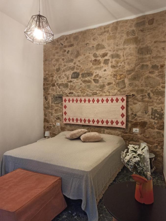 Piazza San Giorgio Hotel Dolianova Eksteriør billede