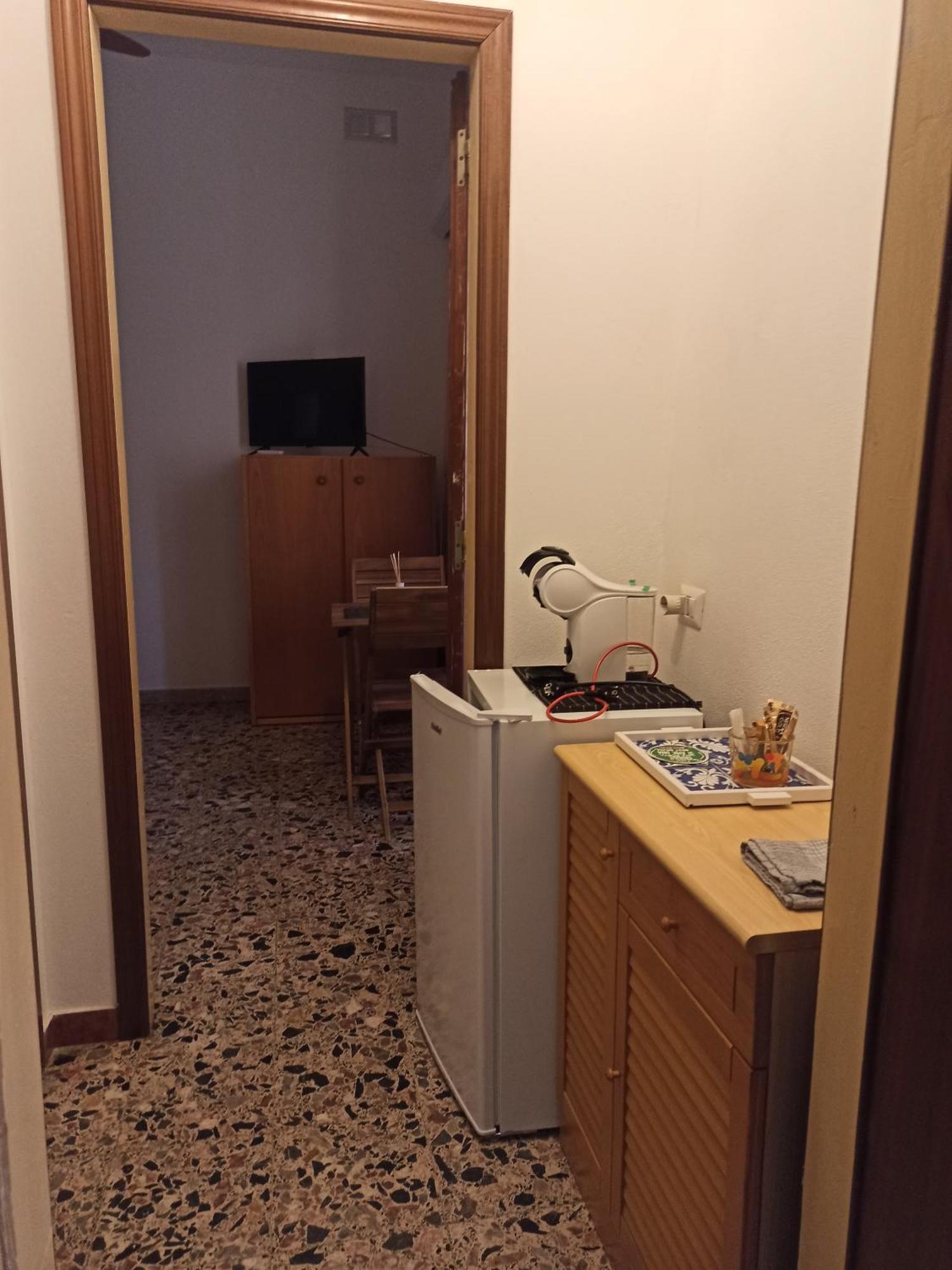 Piazza San Giorgio Hotel Dolianova Værelse billede